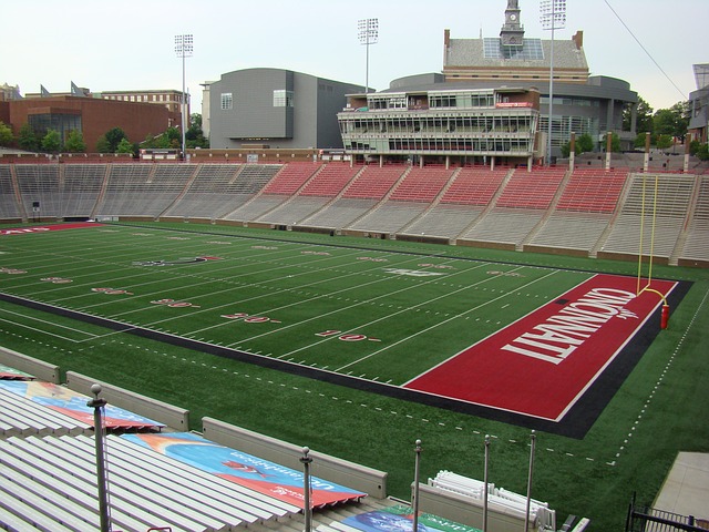 为球队立下